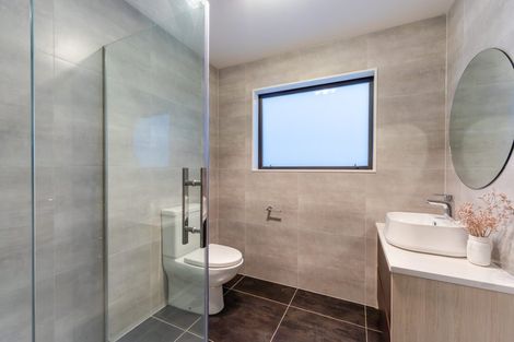 Photo of property in 17 Tawatawa Street, Long Bay, Auckland, 0630