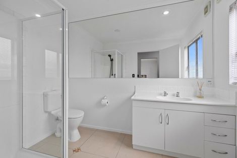 Photo of property in 1174 Papamoa Beach Road, Papamoa Beach, Papamoa, 3118