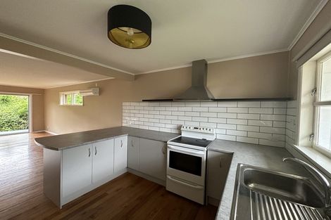 Photo of property in 5f2 Wilmshurst Place, Tawa, Wellington, 5028