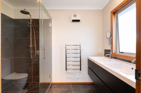 Photo of property in 49 Smiths Road, Matua, Tauranga, 3110