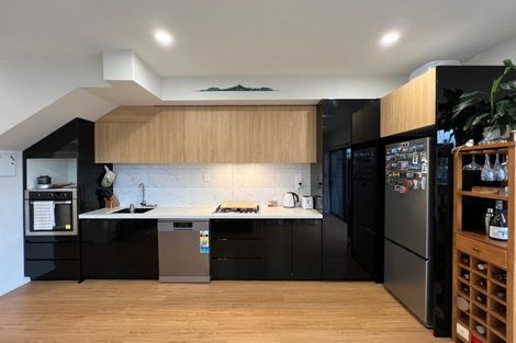 Photo of property in 2 Pasla Close, Papakura, 2110