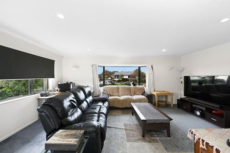Photo of property in 23 Diomede Glade, Flagstaff, Hamilton, 3210