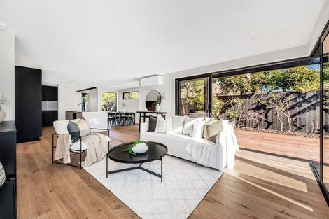 Photo of property in 68a Wai-iti Terrace, Bryndwr, Christchurch, 8052