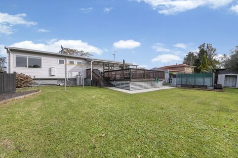 Photo of property in 4 Nettlingham Place, Te Puke, 3119