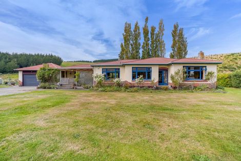 Photo of property in 1505 Lumsden Dipton Highway, Dipton, 9791