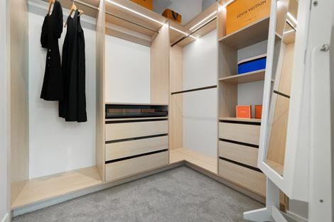 Photo of property in 2 Pukeko Road, Hobsonville, 0616