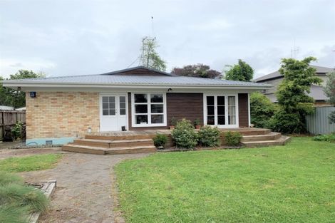 Photo of property in 215 Fox Street, Hamilton East, Hamilton, 3216