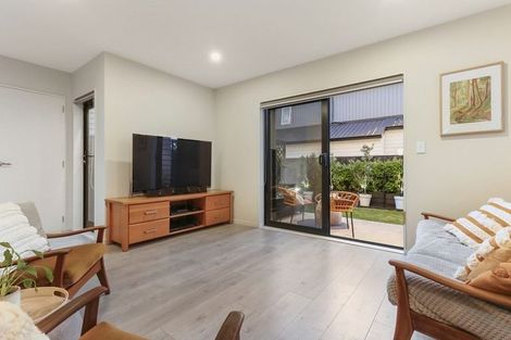 Photo of property in 26 Kearns Drive, Hobsonville, Auckland, 0616