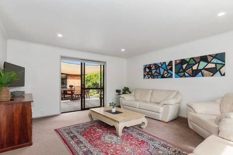 Photo of property in 22 Thelma Road, Mangawhai Heads, Mangawhai, 0505