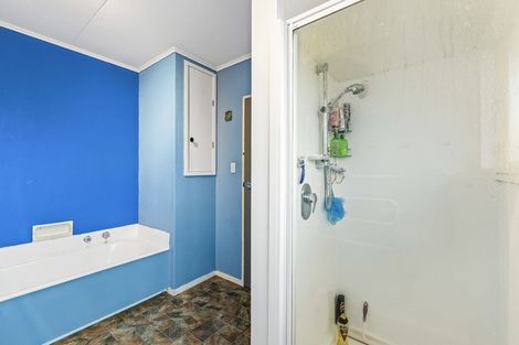 Photo of property in 31 Te Kupe Road, Paraparaumu Beach, Paraparaumu, 5032