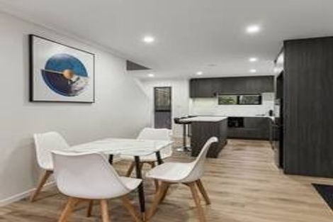 Photo of property in 18a Jupiter Street, Rosehill, Papakura, 2113