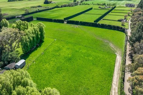 Photo of property in 1678 Kimbolton Road, Cheltenham, Feilding, 4777