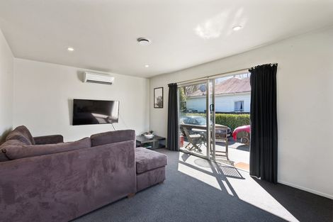 Photo of property in 64 Crofton Road, Harewood, Christchurch, 8051