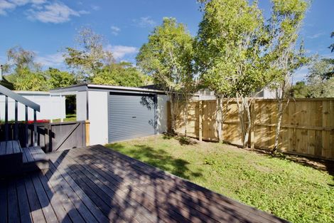 Photo of property in 64 Borich Road, Sunnyvale, Auckland, 0612