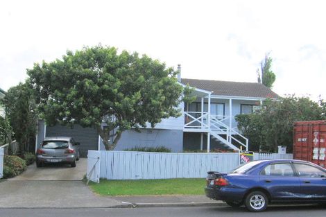 Photo of property in 41 Solar Road, Glen Eden, Auckland, 0602