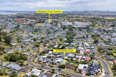 Photo of property in 23 Kemble Close, Mangere, Auckland, 2022