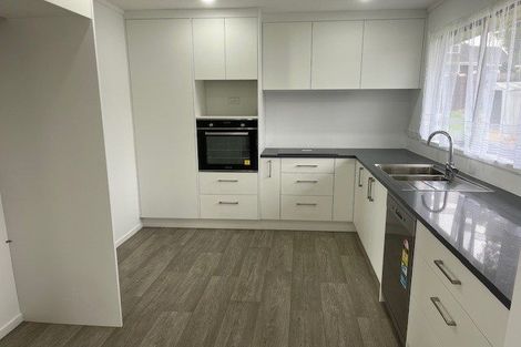 Photo of property in 45 Murvale Drive, Bucklands Beach, Auckland, 2014