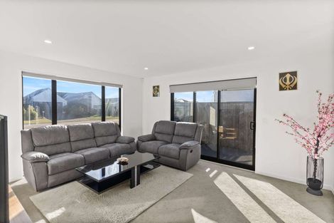 Photo of property in 8 Kate Sheppard Drive, Rolleston, 7615