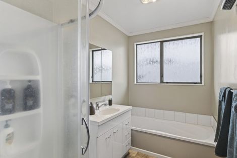 Photo of property in 42 Norwich Avenue, Spotswood, New Plymouth, 4310