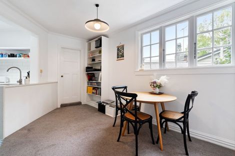 Photo of property in 210 Sydney Street West, Thorndon, Wellington, 6011