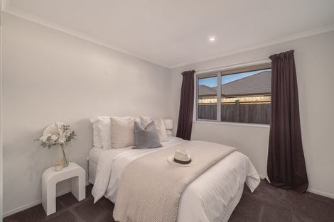 Photo of property in 15 Fairbairn Road, Rolleston, 7614