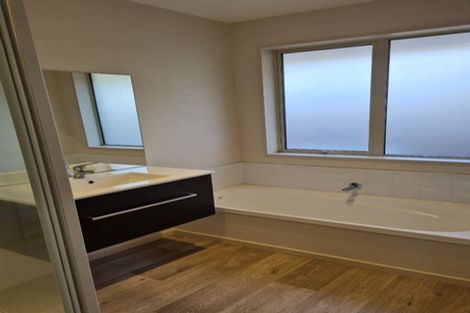 Photo of property in 8 Rollin Street, Heathcote Valley, Christchurch, 8022