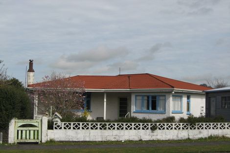 Photo of property in 19 Page Street, Stratford, 4332