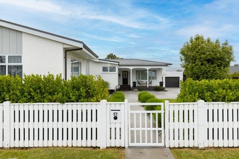 Photo of property in 57 Grosvenor Street, Cambridge, 3434