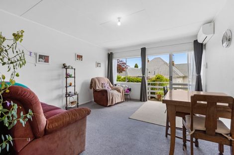 Photo of property in 5/75 Carrington Street, Lower Vogeltown, New Plymouth, 4310