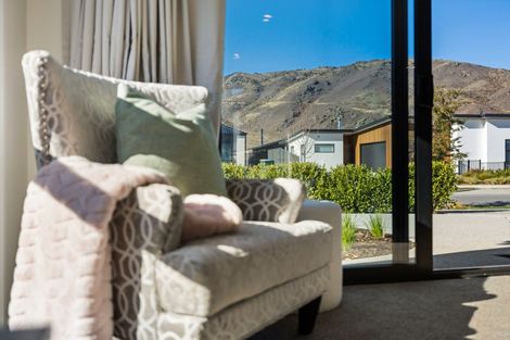 Photo of property in 8 Wallis Drive, Cromwell, 9310