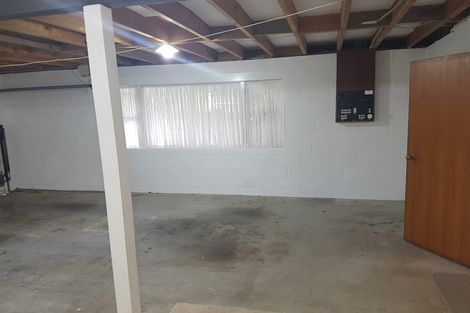 Photo of property in 4 Malters Place, Browns Bay, Auckland, 0630