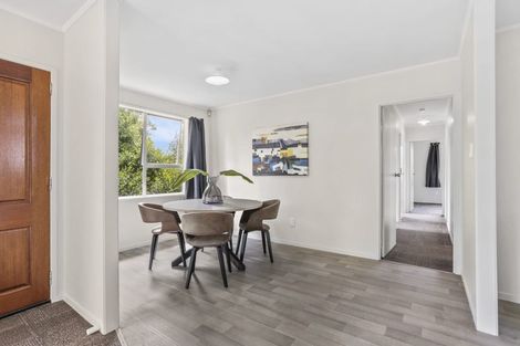 Photo of property in 100 Solar Road, Glen Eden, Auckland, 0602