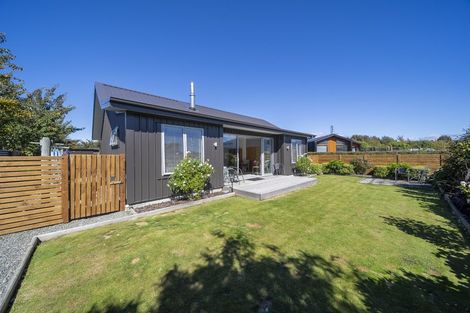 Photo of property in 37 Paton Place, Te Anau, 9600