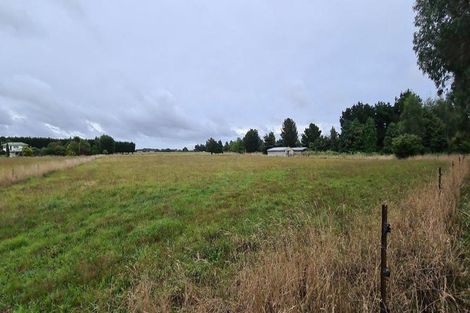 Photo of property in 131 Arapaepae Road South, Levin, 5571