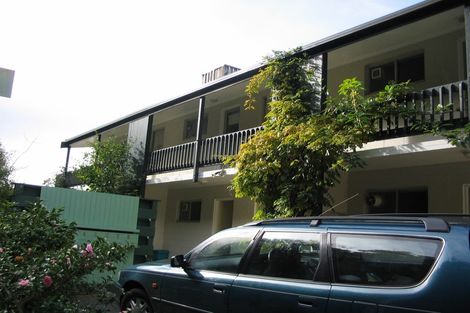 Photo of property in 219f2 Grant Road, Thorndon, Wellington, 6011