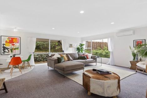 Photo of property in 13 Mallard Grove, Churton Park, Wellington, 6037