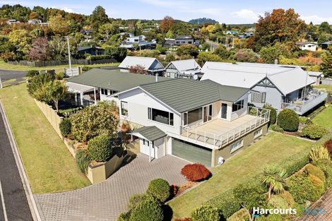 Photo of property in 49 Shepherd Road, Waipahihi, Taupo, 3330