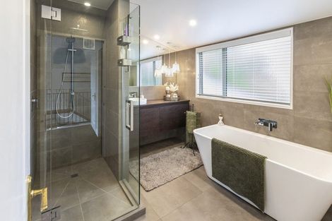 Photo of property in 20 Hussey Road, Harewood, Christchurch, 8051