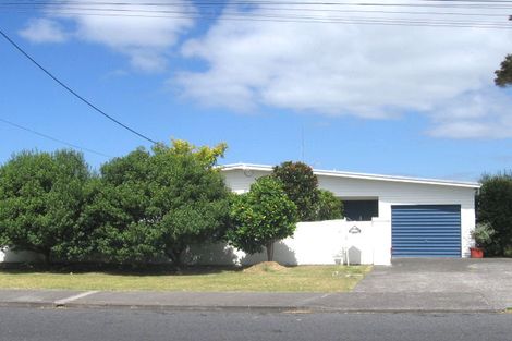 Photo of property in 3/102a Manuka Road, Bayview, Auckland, 0629