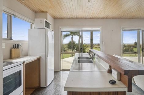 Photo of property in 304 Big Bay Road, Manukau Heads, Waiuku, 2684