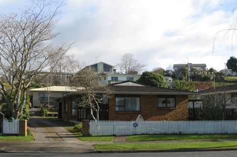 Photo of property in 432a Kahikatea Drive, Dinsdale, Hamilton, 3204