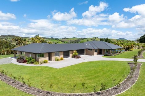 Photo of property in 10 Sylvia Lane, Maunu, Whangarei, 0110