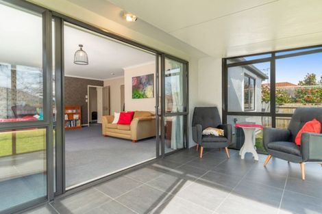 Photo of property in 8 Kestrel Avenue, Welcome Bay, Tauranga, 3112