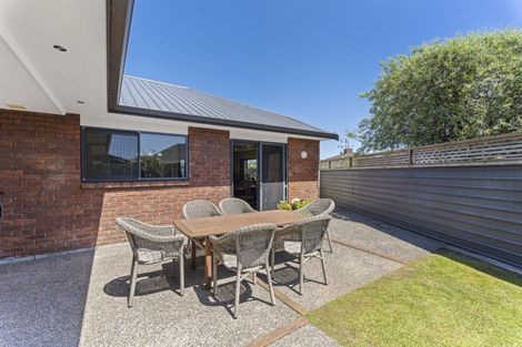 Photo of property in 271a Carrington Street, Vogeltown, New Plymouth, 4310