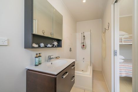 Photo of property in 166 Pauanui Boulevard, Pauanui, Hikuai, 3579