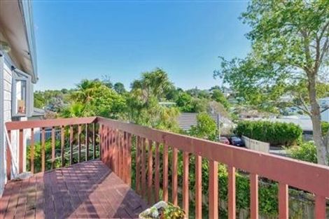 Photo of property in 11 Loughanure Place, Massey, Auckland, 0614