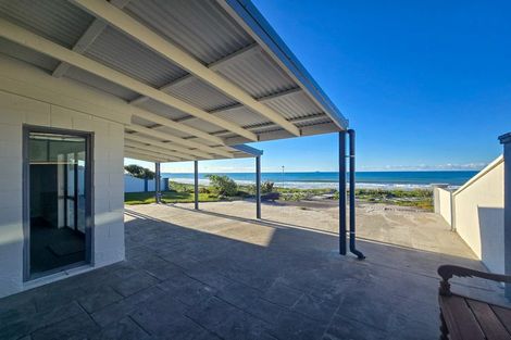 Photo of property in 233 Pukehina Parade, Pukehina, 3189