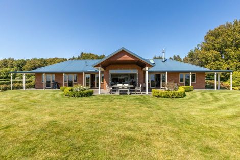 Photo of property in 111 Hurworth Road, Hurworth, New Plymouth, 4371