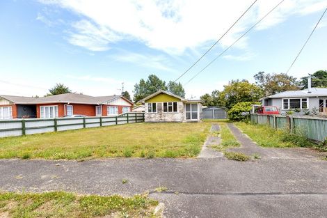 Photo of property in 43 Oxford Street, Lansdowne, Masterton, 5810