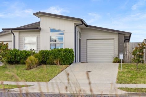 Photo of property in 14a Tamapahore Boulevard, Papamoa Beach, Papamoa, 3118